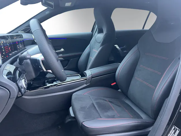 Mercedes-Benz A 220 4Matic 8G-DCT