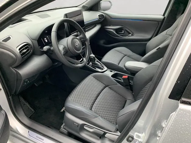 Toyota Yaris 1.5 Premium e-CVT