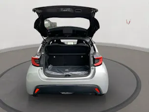 Toyota Yaris 1.5 Premium e-CVT