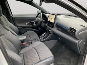 Toyota Yaris 1.5 Premium e-CVT