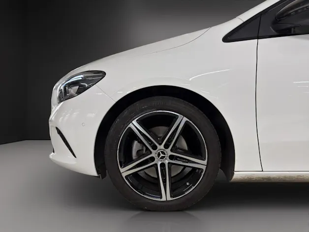 Mercedes-Benz B 200 Night Star