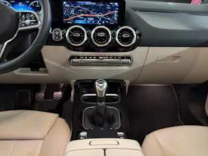 Mercedes-Benz B 200 Night Star