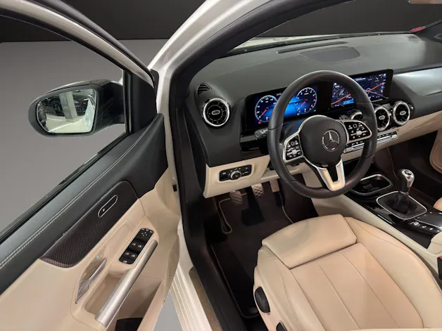 Mercedes-Benz B 200 Night Star