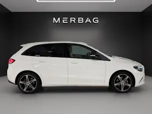 Mercedes-Benz B 200 Night Star