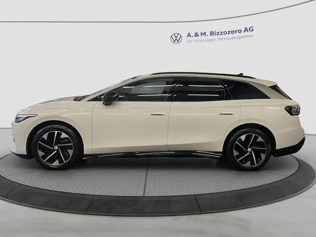 VW ID.7 Tourer Pro 77 kWh United