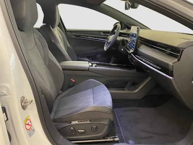 VW ID.7 Tourer Pro 77 kWh United