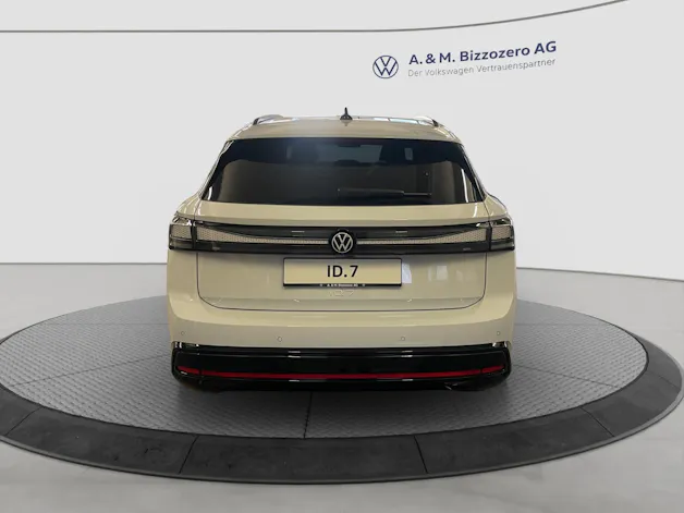 VW ID.7 Tourer Pro 77 kWh United