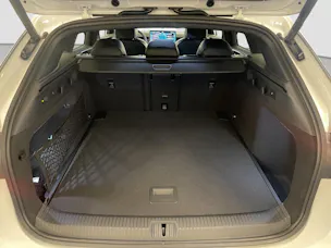 VW ID.7 Tourer Pro 77 kWh United