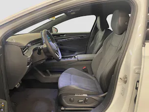 VW ID.7 Tourer Pro 77 kWh United