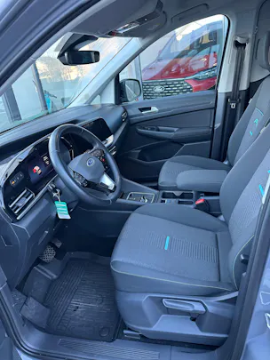 Ford TOURNEO CONNECT Grand 2.0 EcoB Active/122CV/Aut.