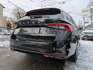 Škoda Octavia Combi 1.5 TSI mHEV DSG Selection