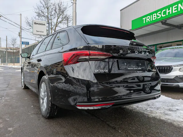 Škoda Octavia Combi 1.5 TSI mHEV DSG Selection