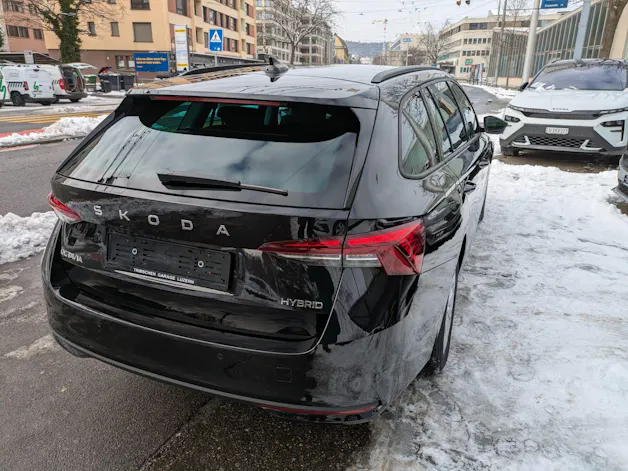 Škoda Octavia Combi 1.5 TSI mHEV DSG Selection