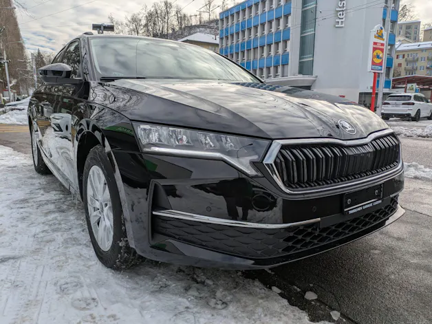 Škoda Octavia Combi 1.5 TSI mHEV DSG Selection