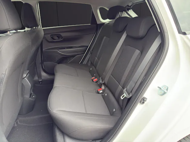 Hyundai i20 1.0 T-GDi Amplia DCT