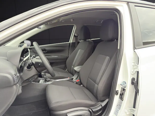 Hyundai i20 1.0 T-GDi Amplia DCT