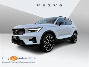 VOLVO XC40 B4 Benzin Mild Hybrid Ultra Dark DCT