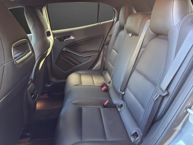 Mercedes-Benz GLA 250 Urban 4Matic 7G-DCT