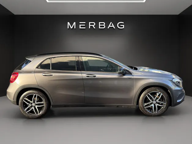 Mercedes-Benz GLA 250 Urban 4Matic 7G-DCT