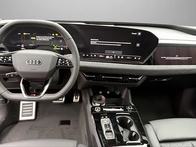 Audi A6 Avant e-tron quattro