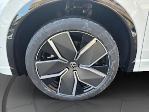 VW Tiguan 2.0 TSI DSG R-Line 4Motion
