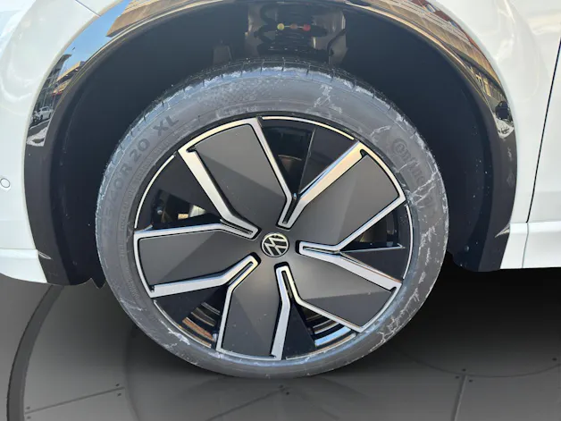VW Tiguan 2.0 TSI DSG R-Line 4Motion