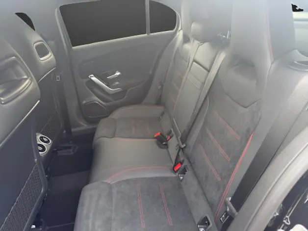 Mercedes-Benz A 250 4Matic 8G-DCT