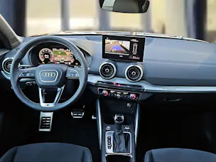 Audi Q2 35 TFSI S line S-tronic Mythosschwarz Metallic