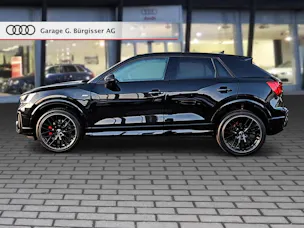 Audi Q2 35 TFSI S line S-tronic Mythosschwarz Metallic