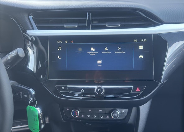 Vehicle image 13 Vehicle image 13