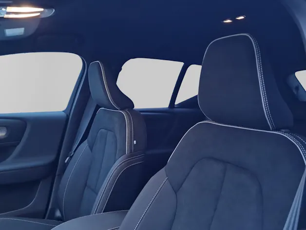 Volvo EX40 Twin Plus AWD