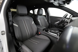 Vehicle image OPEL Astra Sports Tourer 1.6 T PHEV 180 GS