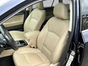 Subaru Outback 2.5i Luxury