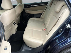 SUBARU OUTBACK 12