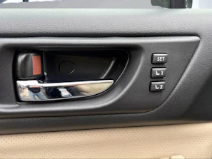 SUBARU OUTBACK 19