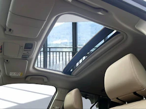 SUBARU OUTBACK 30