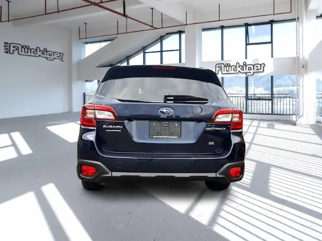 Subaru Outback 2.5i Luxury