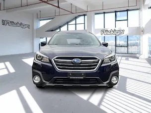 Subaru Outback 2.5i Luxury