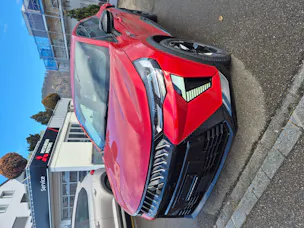 Mitsubishi Grandis 1.8 HEV Invite+