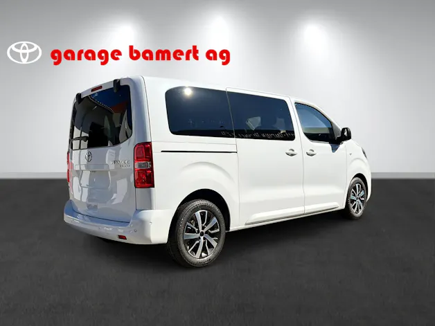 Toyota PROACE Verso L1 2.2 D Trend