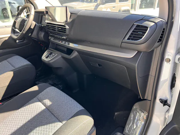 Toyota PROACE Verso L1 2.2 D Trend