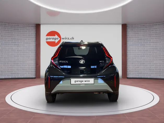 Toyota Aygo X 1.5 VVT-i HSD Trend
