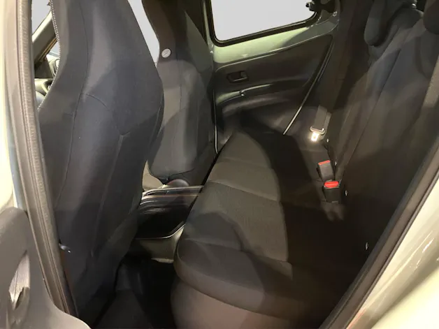 Toyota Aygo X 1.5 VVT-i HSD Trend