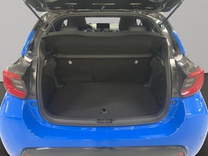 Vehicle image TOYOTA Yaris 1.5 VVT-i HSD Premiere Edition