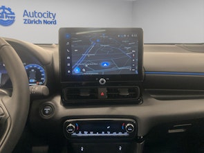 Vehicle image TOYOTA Yaris 1.5 VVT-i HSD Premiere Edition