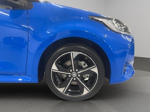 Vehicle image TOYOTA Yaris 1.5 VVT-i HSD Premiere Edition