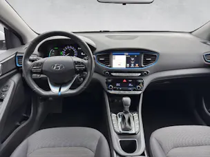 Hyundai Ioniq 1.6 GDi Launch DCT