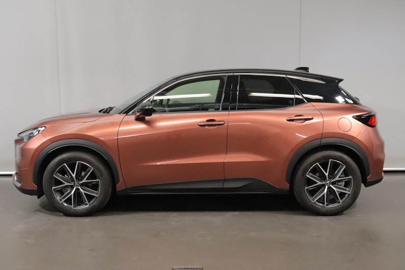 Vehicle image LEXUS LBX