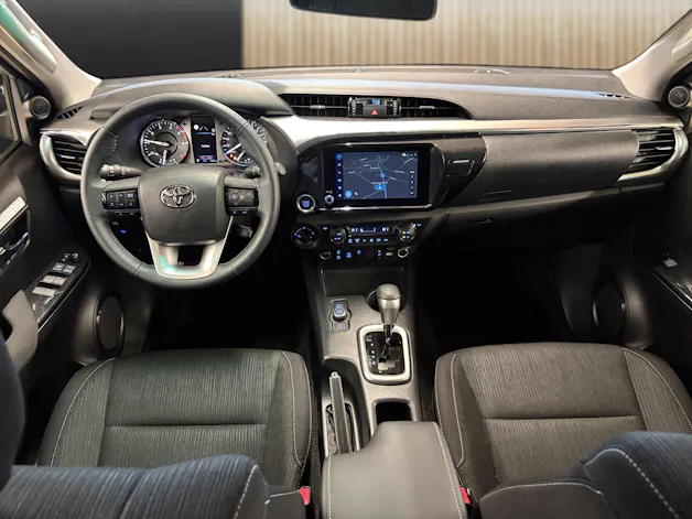 Toyota Hilux Double Cab.-Pick-up 2.8 D-4D MHEV 204 Style