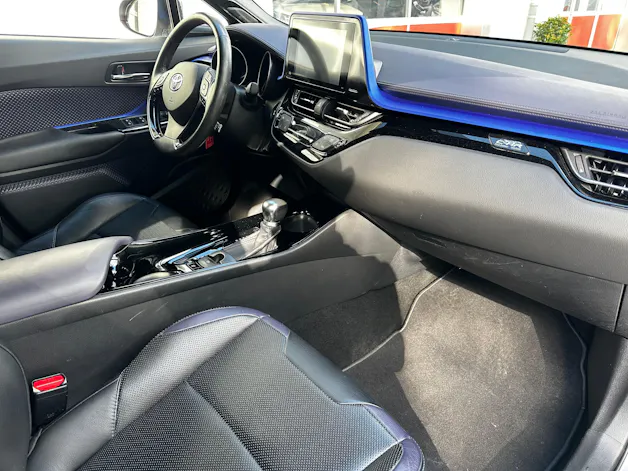 Toyota C-HR 1.8 VVTi HSD First Edition